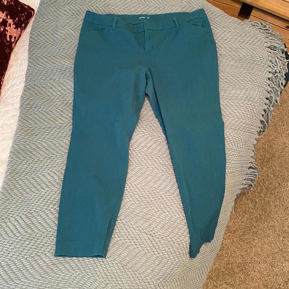 Old Navy Pixie Pants